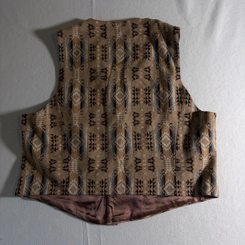 Pendleton Mens XXL Wool Vest Southwestern Aztec Geometric Brown Concho Button